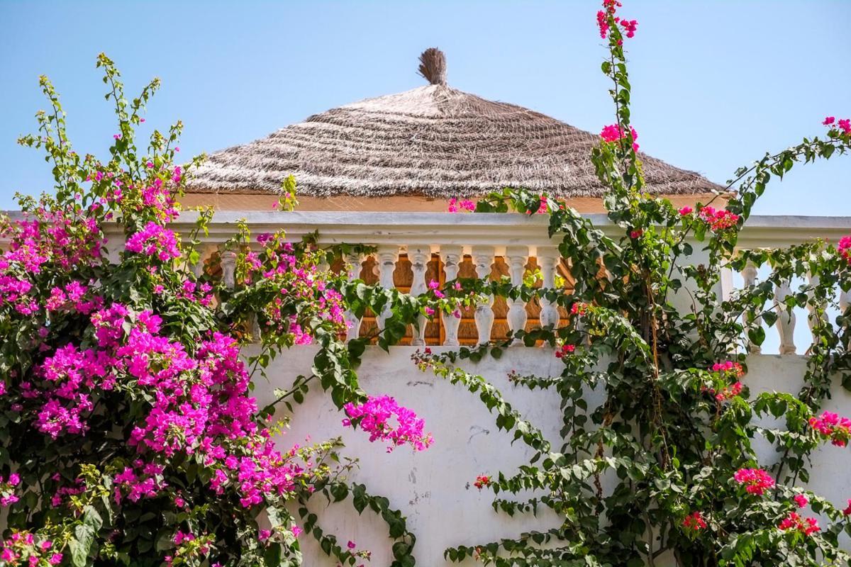 Bed and Breakfast Keur Dofie Тубаб Диалао Экстерьер фото
